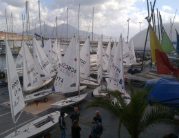 circolo canottieri napoli campionato zonale laser